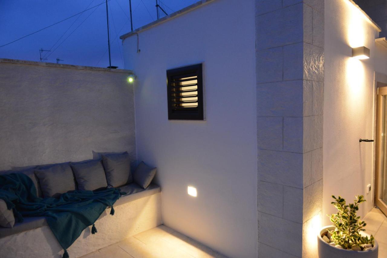 Suite Laurel Spa Con Idromassaggio Fasano Exterior photo