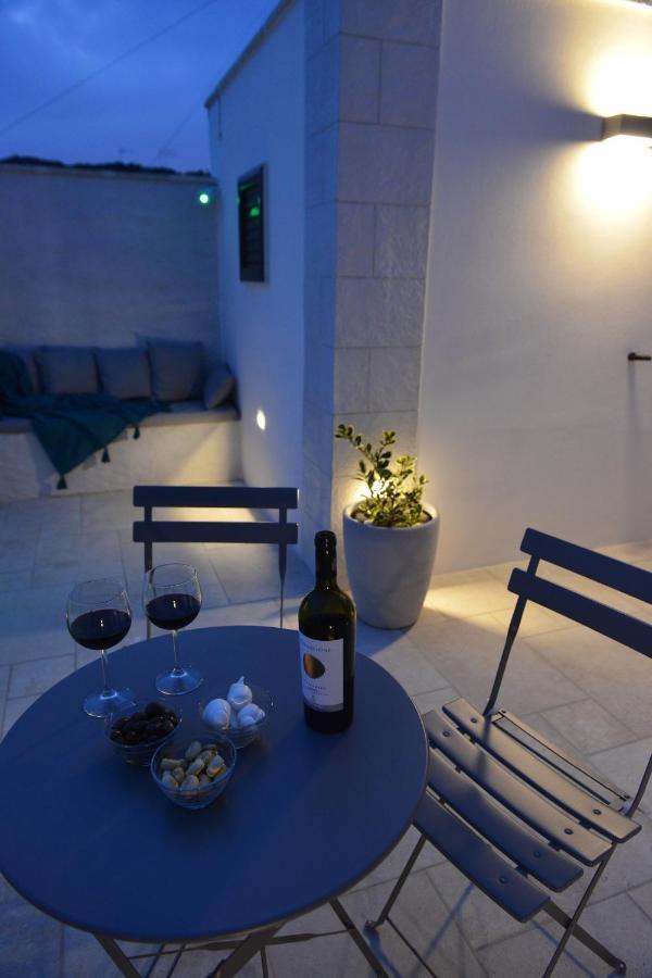 Suite Laurel Spa Con Idromassaggio Fasano Exterior photo